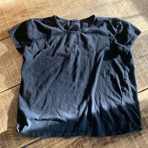 Black crop t-shirt, L